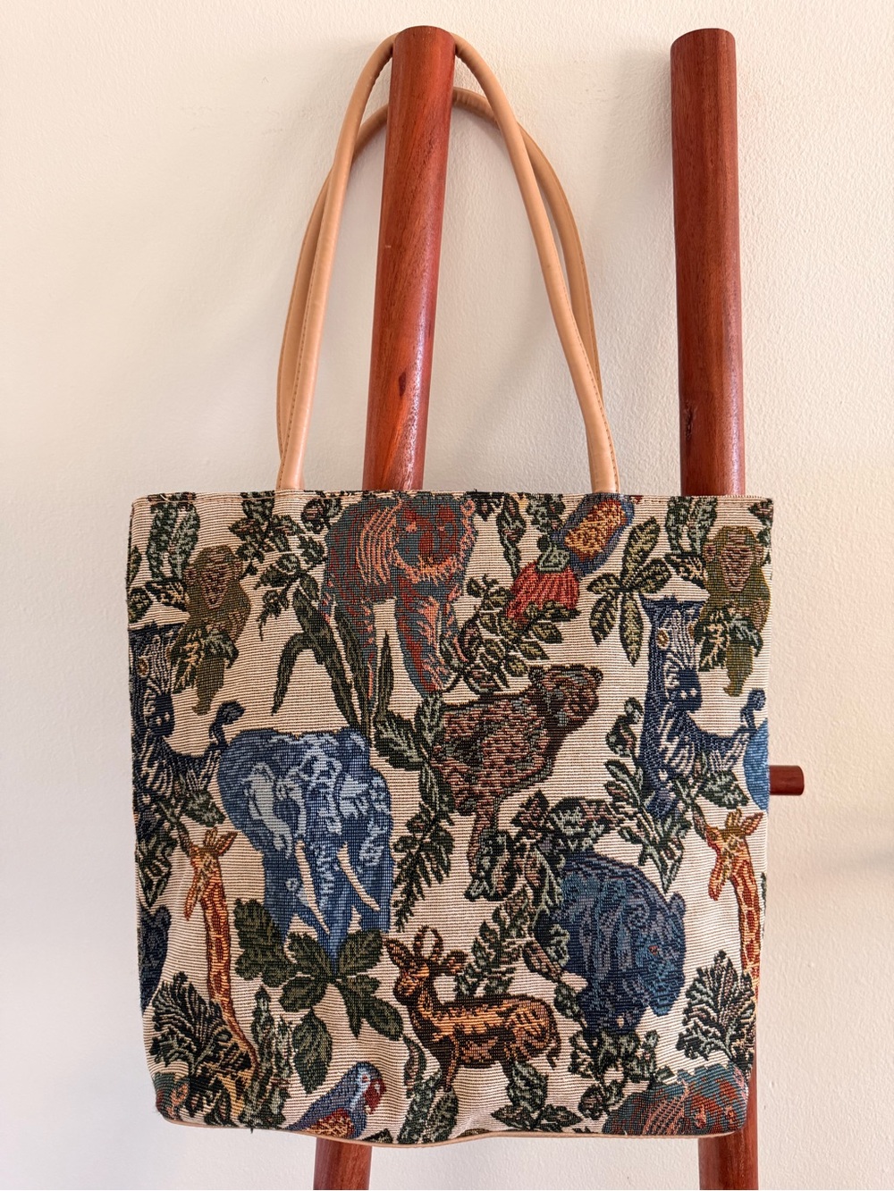 Vintage tapestry shoulder bag